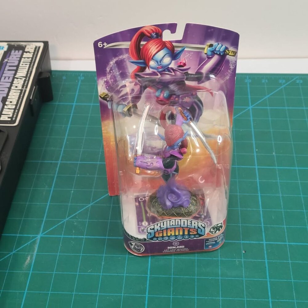 Skylanders Giants Ninjini Compatible with Skylanders Giants (New)